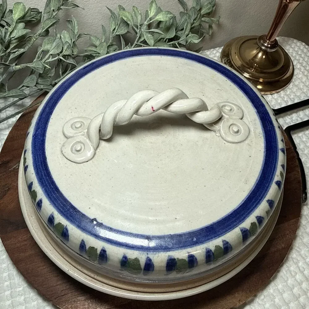 VTG Signed Studio Pottery Stoneware Covered Casserole Dish 9” Handmade Lidded
